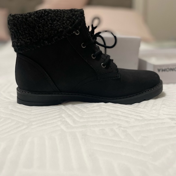 NWT Women's Sonoma Ortholite WIDE black lace up boots SZ 11 Wide - Picture 4 of 8